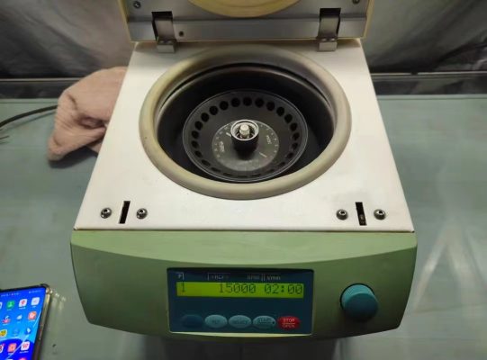 Hettich離心機蓋子打不開時的鎖機制與解鎖步驟
